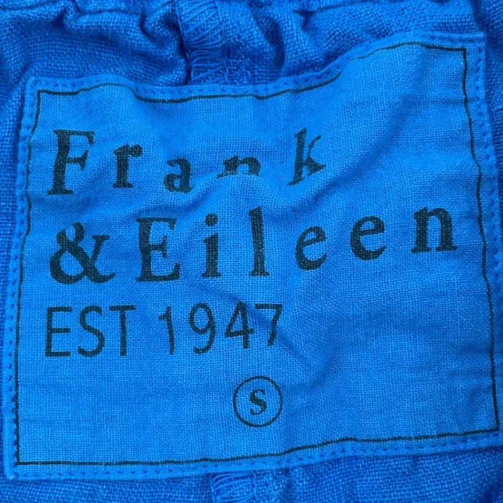 Frank & Eileen Womens Shorts Pull-On Relaxed Blue 100% Linen Small